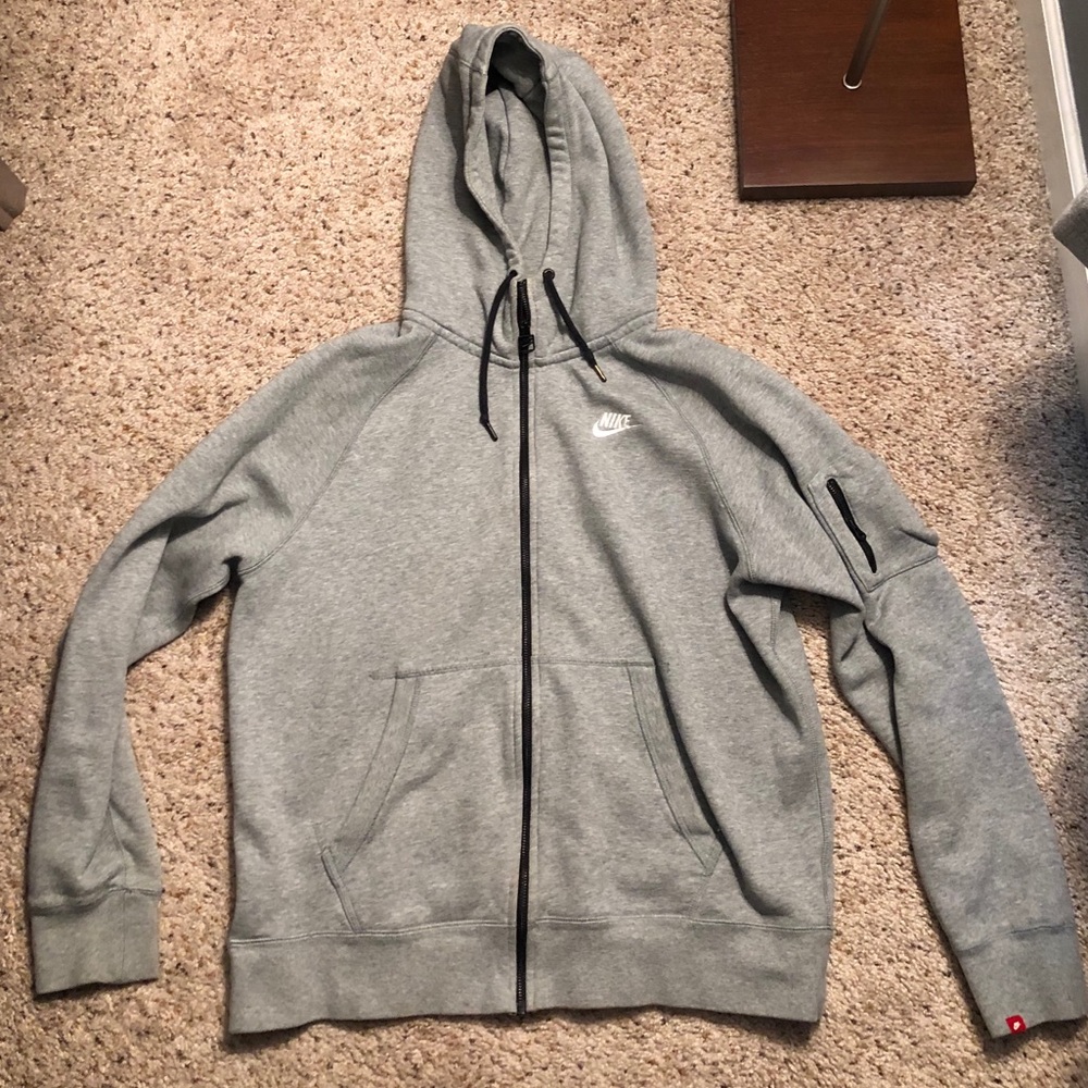 Men’s Nike Grey Zip-Up Hoodie - L
